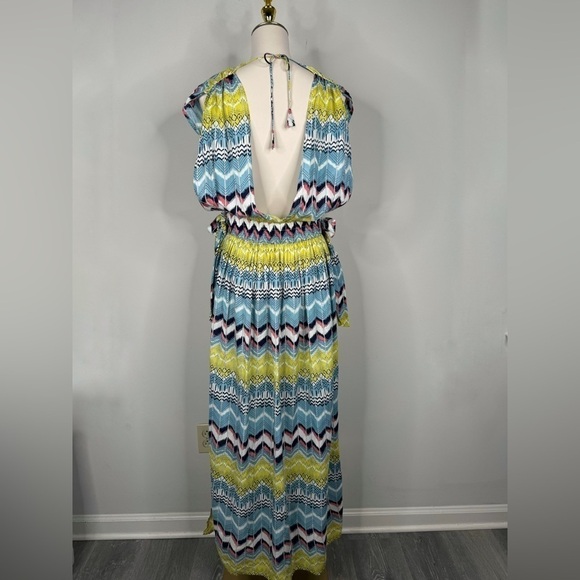 Gorgeous America and Beyond Chevron Pattern Beach Bathing Suit Coverup Dress - Picture 9 of 14